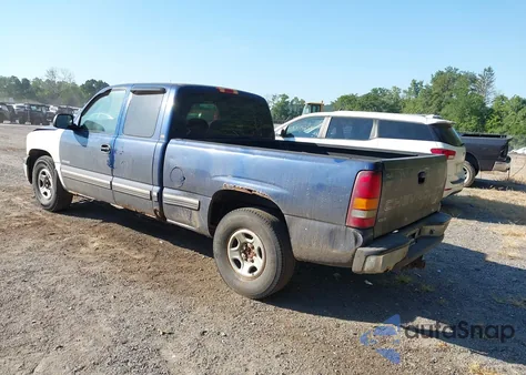 2002 Chevrolet Silverado 1500 z USA, uszkodzony, nr VIN 2GCEC19T721135385